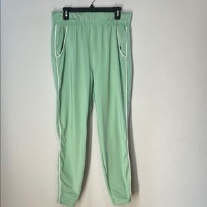 Gymshark Women's‎ Mint Green & White Joggers Stretchy Sweatpants Size XL